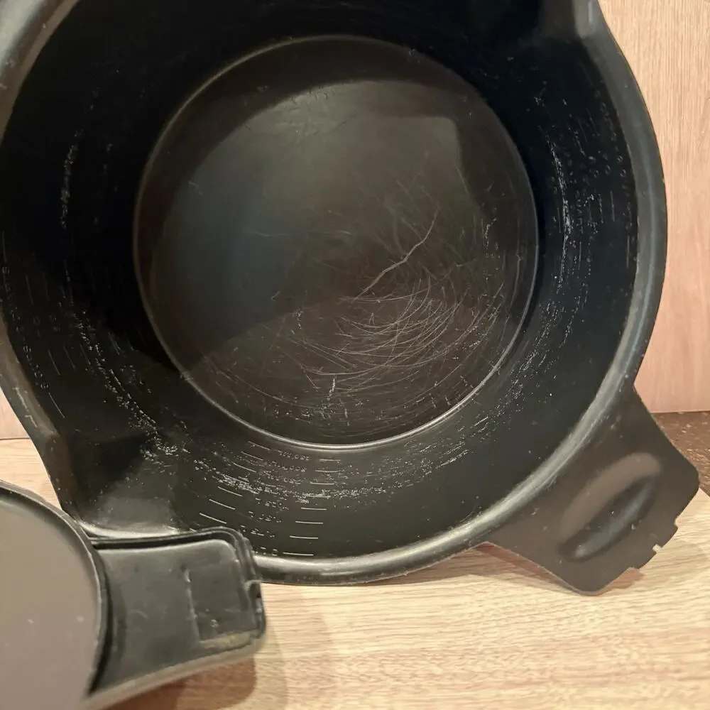 Pampered Chef Black Micro Cooker Large Microwave Steamer Strainer 2 Quart 2778